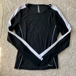 Long-sleeve Fitness Tee, Black, Small